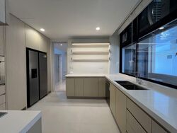 The Colonnade (D10), Condominium #551825481
